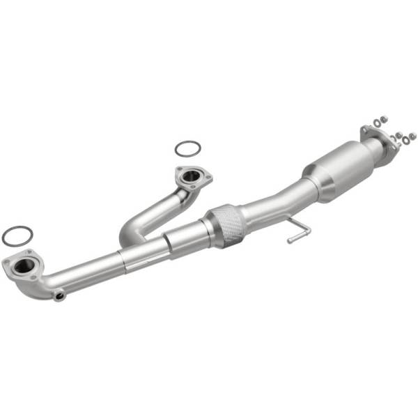 Magnaflow - MagnaFlow Conv Direct Fit 16-17 Honda Odyssey 3.5L V6 Underbody - 21-282