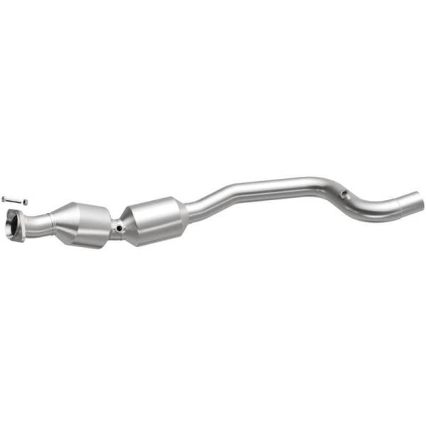 Magnaflow - MagnaFlow 13-17 Range Rover V8 5 OEM Underbody Direct Fit EPA Compliant Catalytic Converter - 21-536