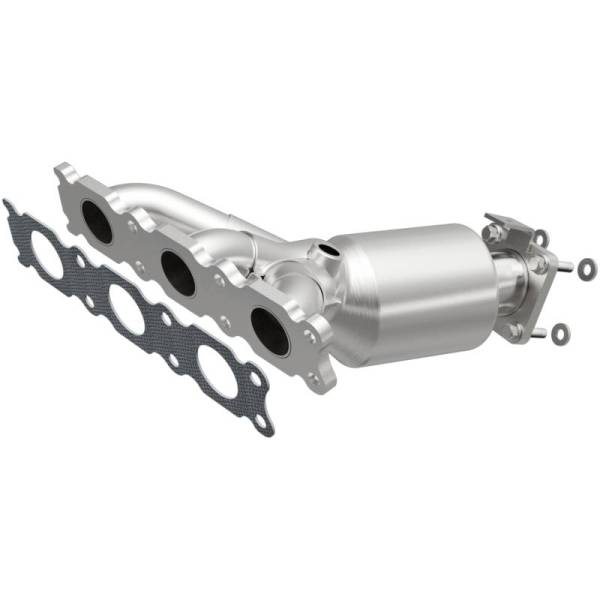 Magnaflow - Magnaflow 11-14 Volvo XC90 3.2L EPA Compliant Manifold w/ Catalytic Converter - 22-174