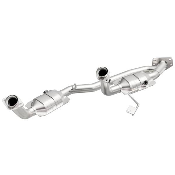 Magnaflow - MagnaFlow Conv DF 04 Ford Freestar 3.9L - 23083