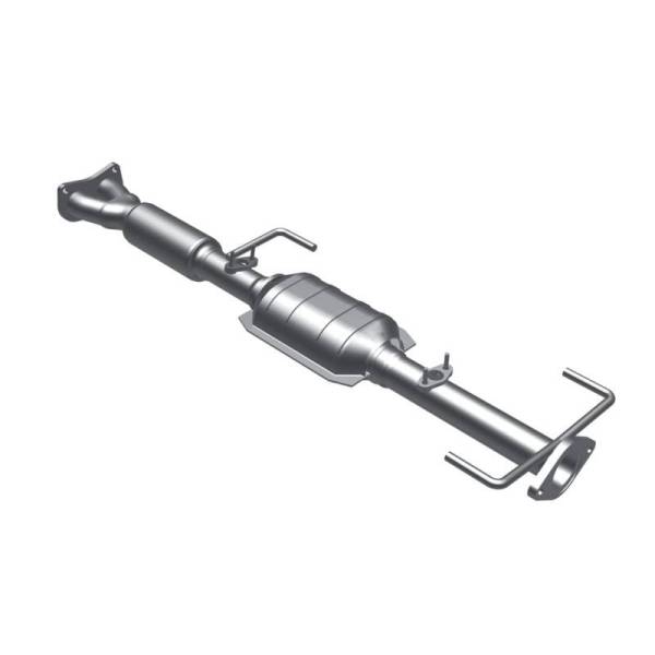 Magnaflow - MagnaFlow Conv DF Previa 95-96 2.4L - 23897