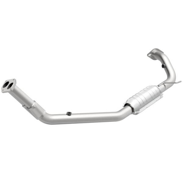 Magnaflow - MagnaFlow Conv DF 98-00 Isuzu Amigo 2.2L - 24040