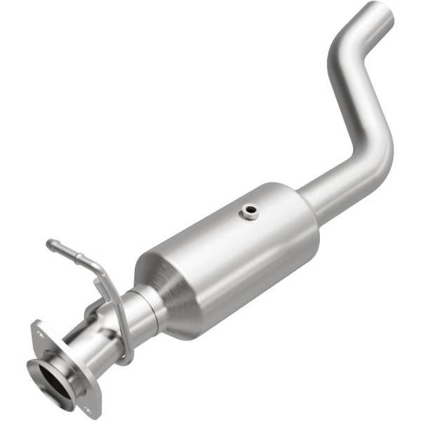 Magnaflow - MagnaFlow 22-24 Ford F-650 V8 7.3L Underbody Direct Fit Catalytic Converter - 280444