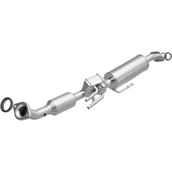 Magnaflow - MagnaFlow Conv DF 20-22 Toyota Prius Prime Underbody 1.8L - 280468