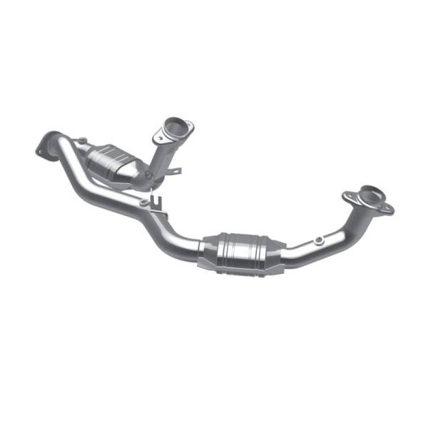 Magnaflow - MagnaFlow Conv DF 96-99 Ford Taurus3.0L 50S - 444033