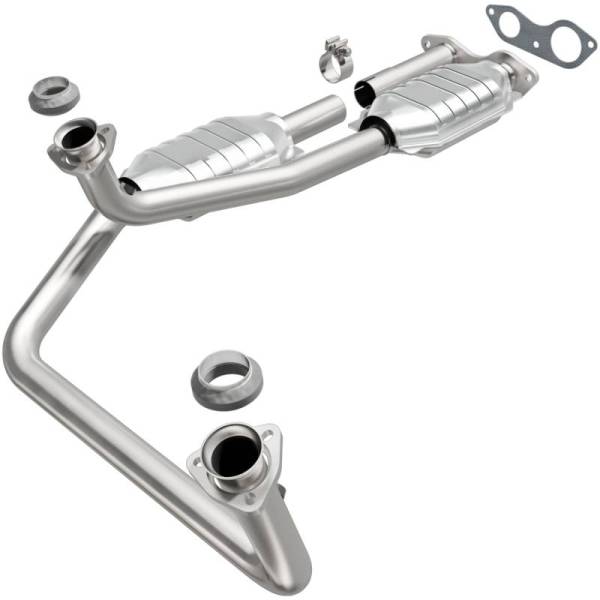 Magnaflow - MagnaFlow Converter Direct Fit California Grade 96-00 GM Tahoe/Yukon/Escalade 5.7L - 4451453