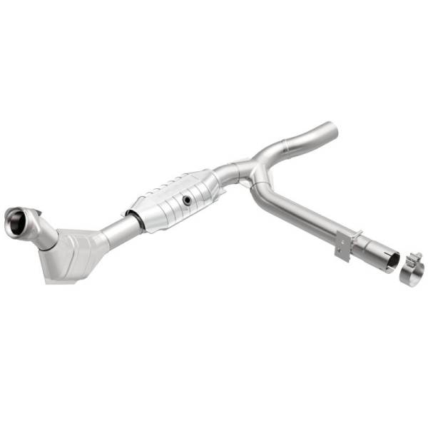 Magnaflow - MagnaFlow Conv DF 99-00 Ford F-150 4.6L - 447136