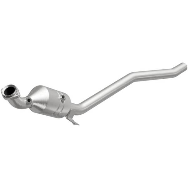 Magnaflow - Magnaflow Conv DF 2006-2011 R350 3.5 L Underbody - 52177