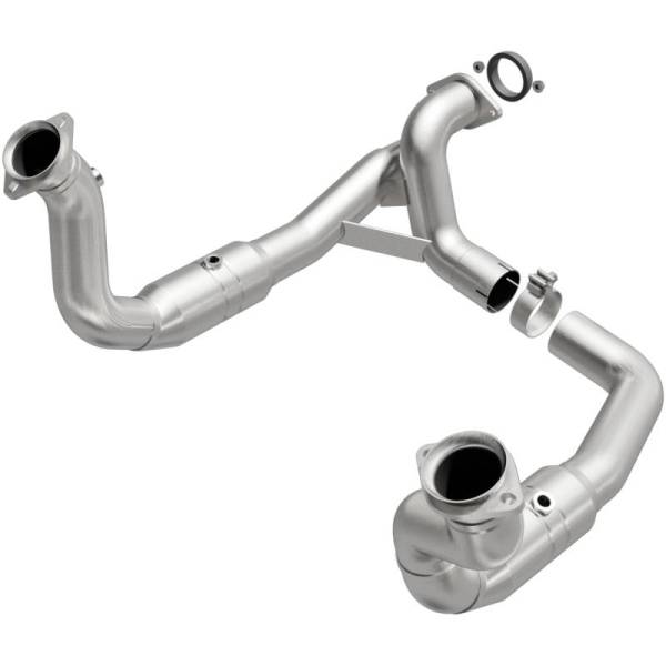 Magnaflow - MagnaFlow Conv Direct Fit 11-14 Ford F-250 Super Duty / 350 Super Duty V8 6.2L - 52297