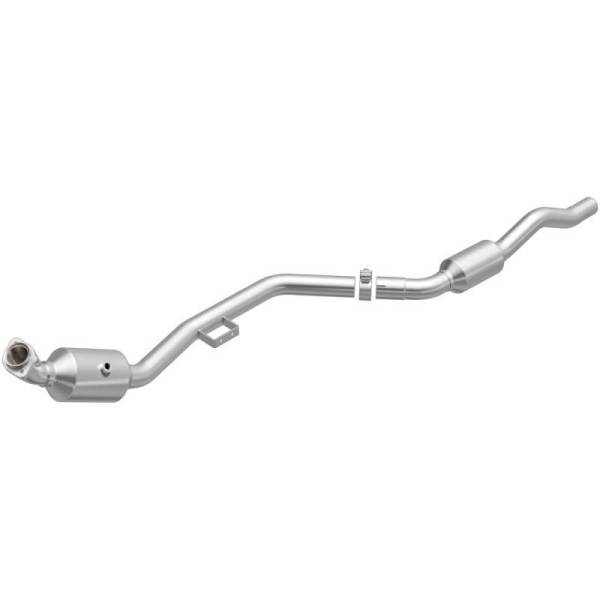 Magnaflow - MagnaFlow Conv Direct Fit OEM 2007 Mercedes-Benz E350 Underbody - 69.125in Length - 5411666