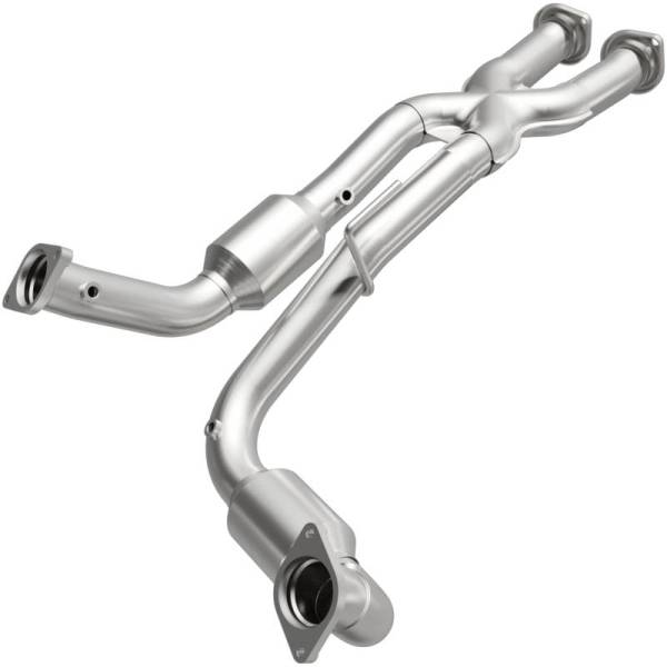 Magnaflow - MagnaFlow Conv Direct Fit 06-10 Jeep Grand Cherokee 6.1L - 5451046