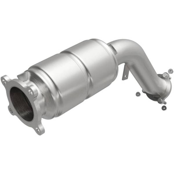 Magnaflow - MagnaFlow Converter Direct Fit California 09-14 Audi A4 / A4 Quattro - 5561352