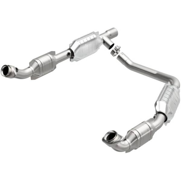 Magnaflow - MagnaFlow Conv DF 05-07 Ford E-250/E-350 Econoline V8 5.4L - 93167