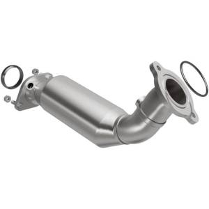 Magnaflow Conv DF 2009-2015 CTS V8 6.2 OEM Underbody - 21-178