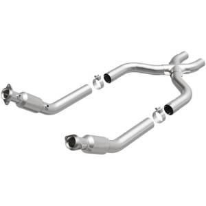 Magnaflow - MagnaFlow 13-14 Ford Mustang 5.8L OEM Underbody Direct Fit EPA Compliant Catalytic Converter - 21-625 - Image 1