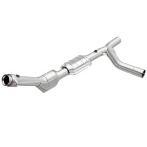 MagnaFlow Conv DF 00-04 Ford E150 4.6L Passenger Side - 23133