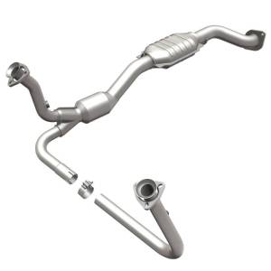 MagnaFlow Conv DF 01-05 Chevrolet Blazer 4.3L 4WD - 23139