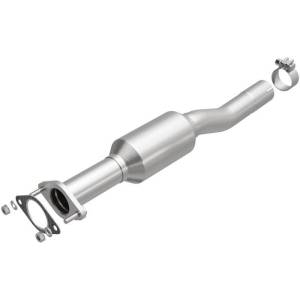 MagnaFlow 17-19 Ford Escape L4 OEM Underbody Rear Direct Fit CARB Compliant Catalytic Converter - 23-156