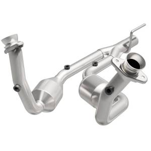 MagnaFlow Conv DF 04 Jeep Grand Cherokee 4.7L - 23178