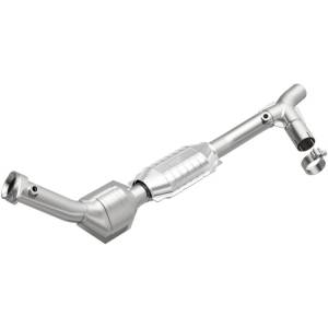 Magnaflow - MagnaFlow Conv DF 98 Ford Expedition 5.4L - 23322 - Image 2