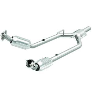 MagnaFlow Conv Dir F Thunderbird-Cougar 96-97 - 23325