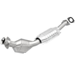 MagnaFlow Conv DF Crwn Vic-Twncar-Grand Marq - 23328