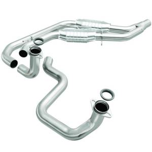 Magnaflow - MagnaFlow Conv DF GM 89 92 (2.5in Tubing) - 23479 - Image 1