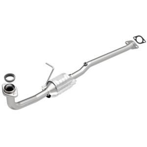 Magnaflow - MagnaFlow Conv DF 95-96 Geo Metro 1.0L - 23654 - Image 4