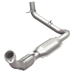 Magnaflow - MagnaFlow Conv DF 98 Ford Expedition 5.4L - 23718 - Image 2