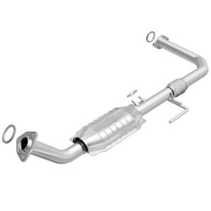 Magnaflow - MagnaFlow Conv DF 00-8/04 Toyota Tundra 4.7L D/S Front - 23753 - Image 2