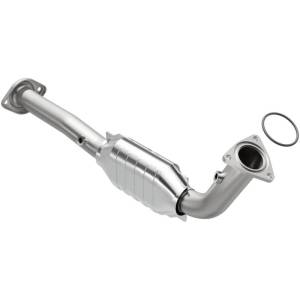 Magnaflow - MagnaFlow Conv DF 03-06 Hummer H2 6.0L P/S - 24083 - Image 3