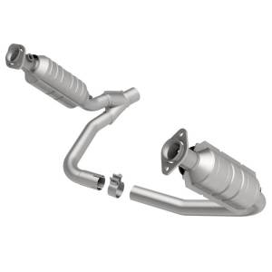 MagnaFlow Conv DF Dakota 05-06 6 3.7L - 24397