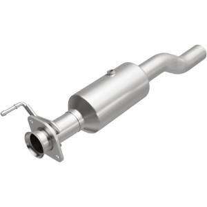 MagnaFlow 20-22 Ford F-350 Super Duty V8 7.3L Rear Underbody Direct Fit Catalytic Converter - 280440