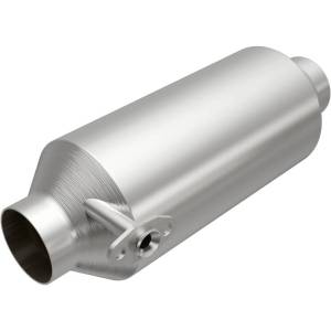 Magnaflow - MagnaFlow Conv Universal  2in Inlet 2in Outlet 16in Length 6.375in Width - 3391041 - Image 3