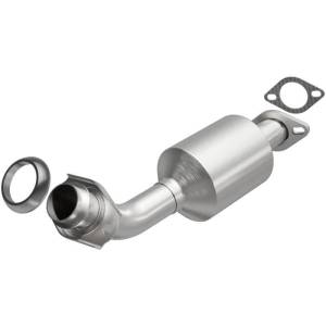 MagnaFlow Pre-OBDII Direct Fit Catalytic Converter 79-85 Dodge Ram 50 2.0L/2.6L - 3391238