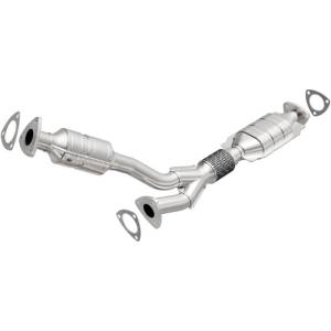 Magnaflow - MagnaFlow Conv DF 00-03 Saturn LS 3.0L Rear - 441030 - Image 2