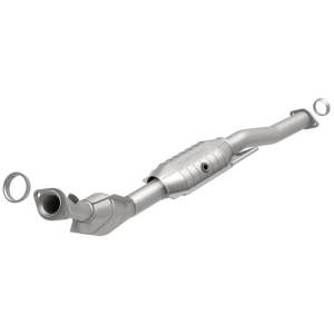 MagnaFlow Conv DF 02-04 Infiniti I35 3.5L rea - 441413