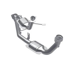 Magnaflow - MagnaFlow Conv DF 96-99 Ford Taurus3.0L 50S - 444023 - Image 2