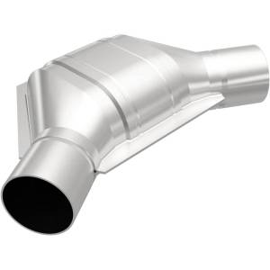 Magnaflow - MagnaFlow Conv Universal 2.25 Angled In/Out Front CA - 444085 - Image 2