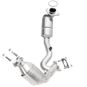 Magnaflow - MagnaFlow Conv DF 00-03 Ford Taurus 3.0L fron - 444226 - Image 3