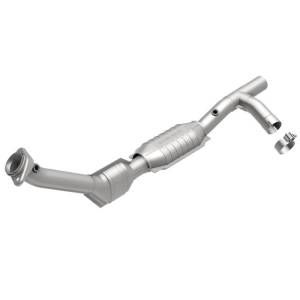 MagnaFlow Conv DF 99-00 Ford Trucks 5.4L - 447118