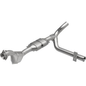 Magnaflow - MagnaFlow Conv DF 01 Ford Trucks 4.6L - 447124 - Image 4