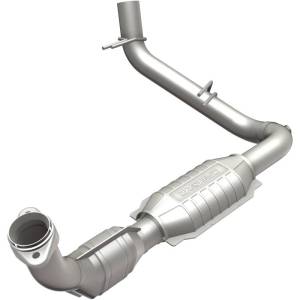 Magnaflow - MagnaFlow Conv DF 97-98 Ford Trucks 5.4L - 447129 - Image 2