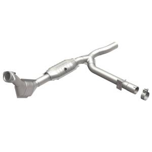 Magnaflow - MagnaFlow Conv DF 99-00 Ford F-150 4.6L - 447136 - Image 2