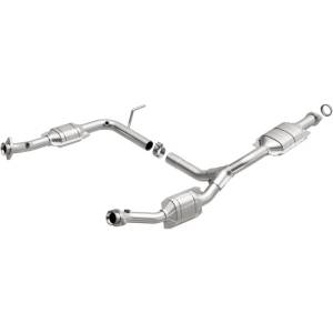 Magnaflow - Magnaflow Conv DF 02-03 Ford Explorer 4.0L / 02-03 Mercury Mountaineer 4.0L (California) - 447253 - Image 2