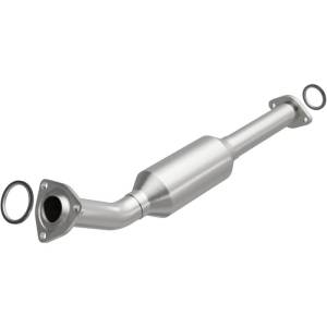 Magnaflow - MagnaFlow Conv Direct Fit OEM 2003-2004 Toyota Tundra Underbody - 28.75in Length - 4551406 - Image 2