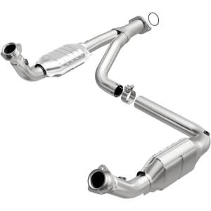 Magnaflow - MagnaFlow Conv DF 07-09 Chevrolet/GMC Silverado/Sierra 2500 HD 6.0L Y-Pipe Assembly excludes Classic - 49644 - Image 2