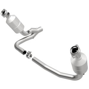 MagnaFlow Conv DF 04 Dakota 3.7/4.7 4WD OEM - 49658