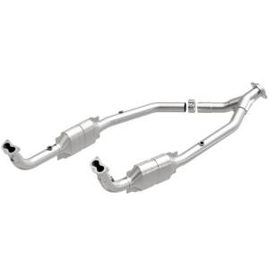 MagnaFlow Conv DF 99-04 LR Discovery V8 OEM - 49720