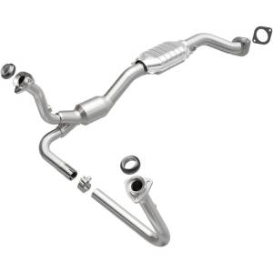 Magnaflow - MagnaFlow Conv DF 01-05 Chevy Blazer 4.3L 4WD - 49897 - Image 2